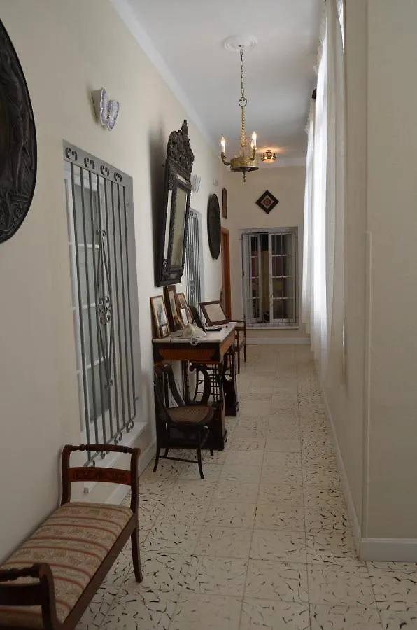 Lujoso Y Tranquilo Apartamento En El Centro Sanlucar de Barrameda Spain